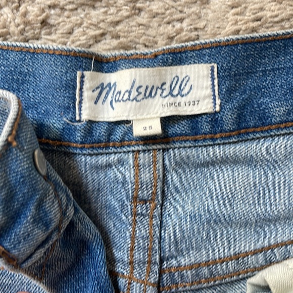 madewell :: Rip and Repair High Rise Distressed Shorts - Picture 3 of 3
